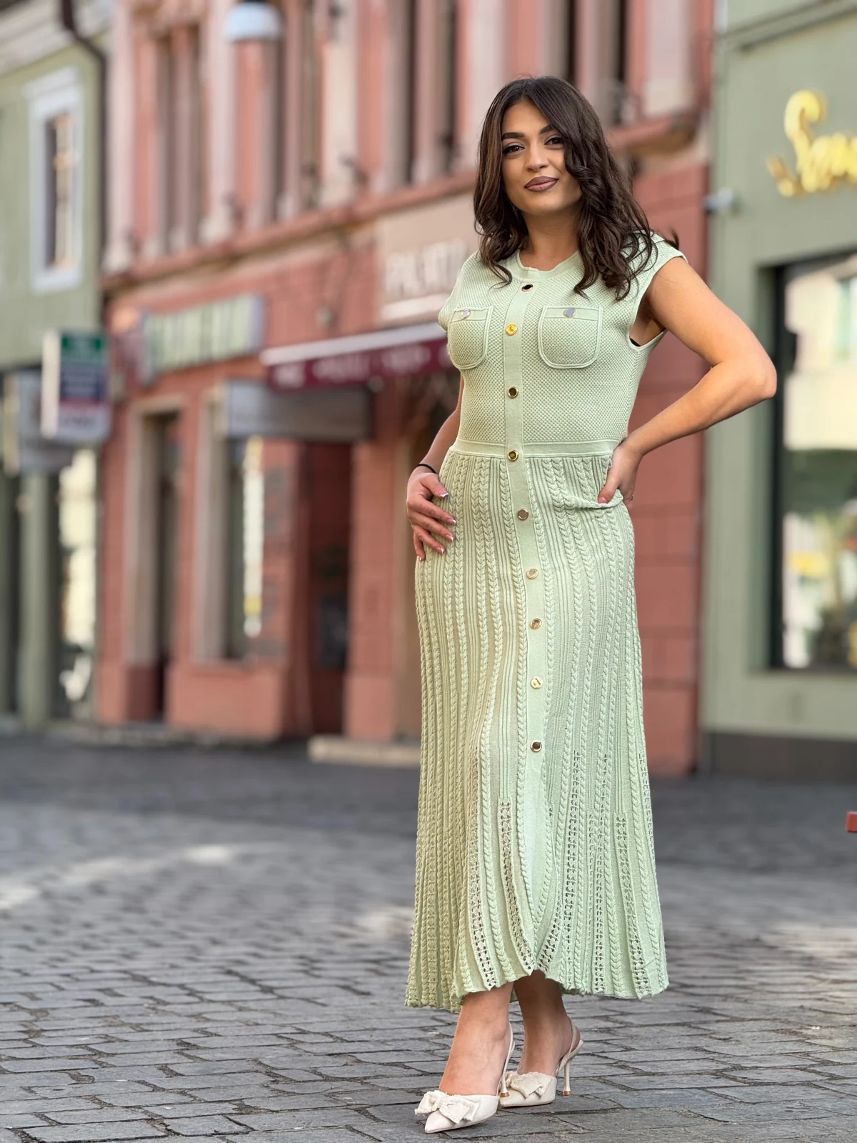 Rochie dama verde menta tip maiou cu detalii perforate [7]