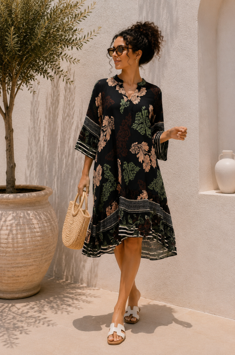 Rochie din vascoza neagra cu imprimeu floral bej si verde [3]