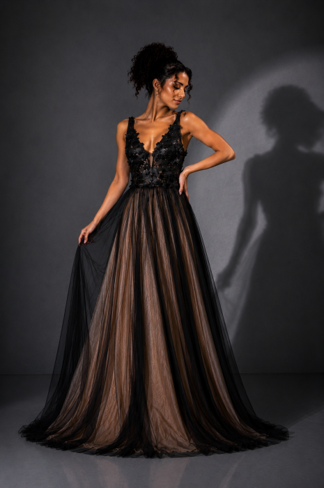 Rochie lunga neagra din voal cu spatele gol [2]