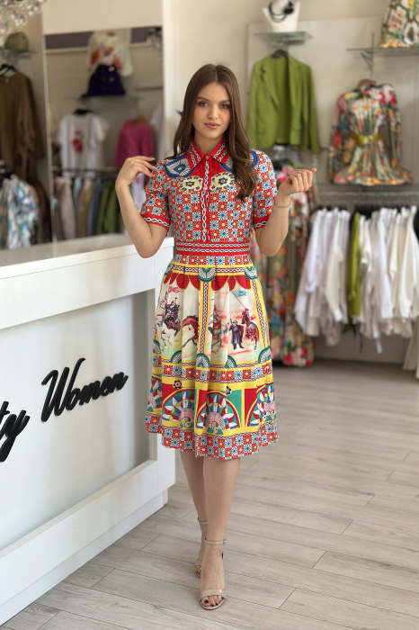 Rochie midi pe fond bej cu imprimeu istoric [2]