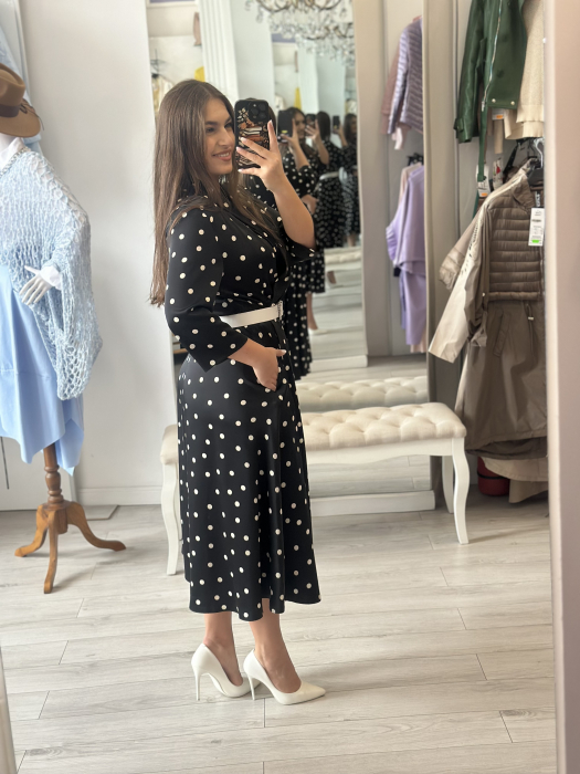 Rochie neagra cu buline albe [3]