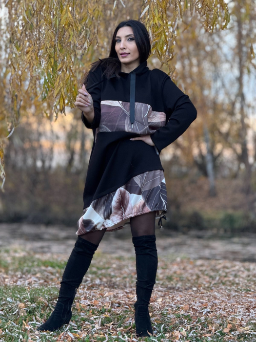 Rochie neagra cu gluga si imprimeu artistic [3]