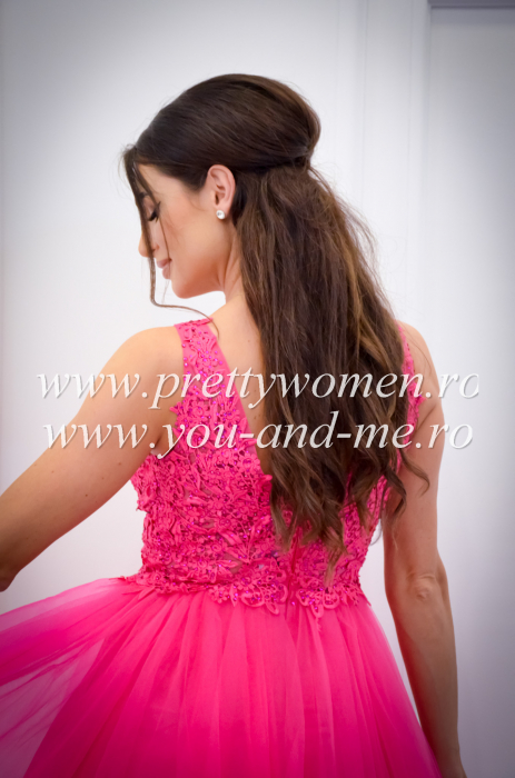 Rochie roz din tulle si dantela [7]