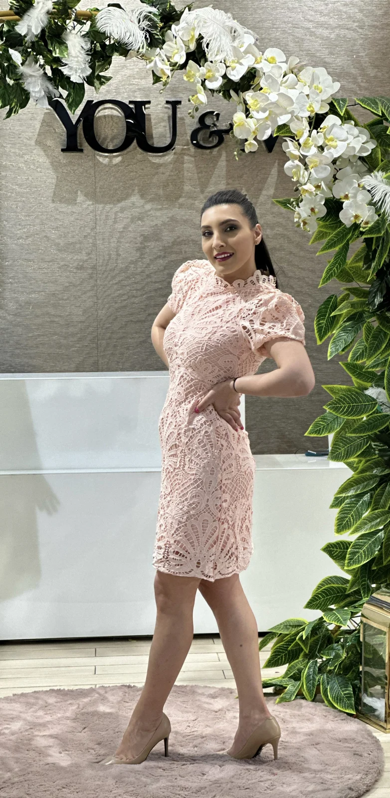 Rochie roz pudra din dantela [2]