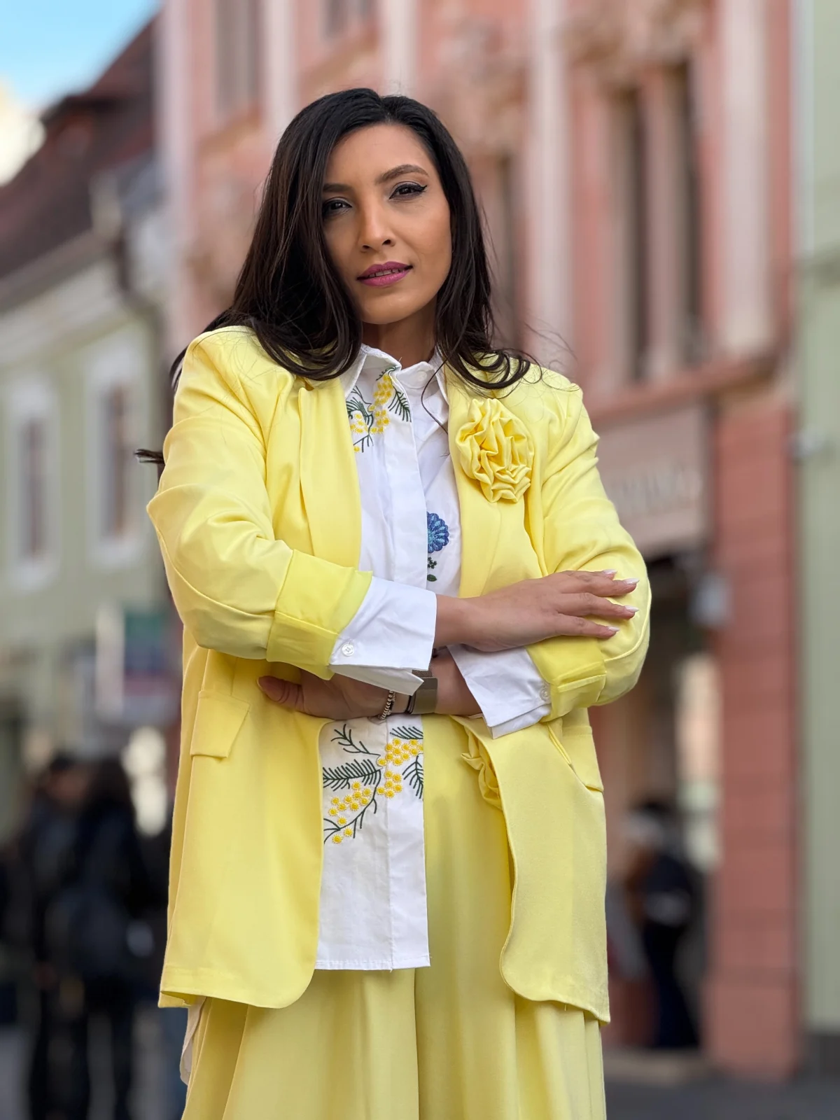 Sacou dama galben elegant cu brosa detasabila [2]