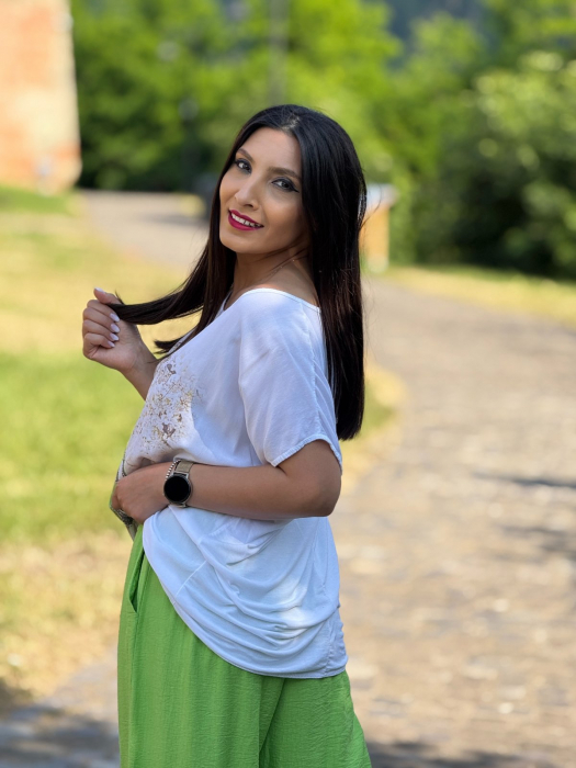 Tricou alb cu imprimeu masinuta verde [3]