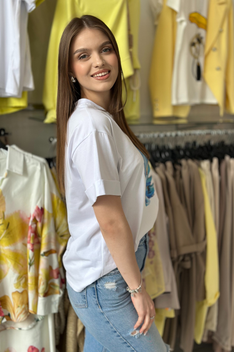Tricou alb din bumbac cu imprimeu colibri și floare albastra [2]