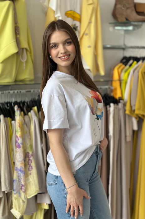 Tricou alb din bumbac cu imprimeu flori multicolore pastel [2]