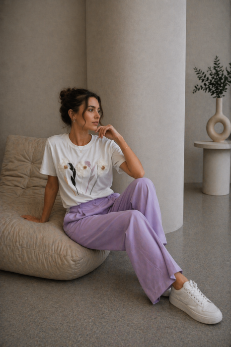 Tricou dama alb cu imprimeu 3D lalea mov [2]