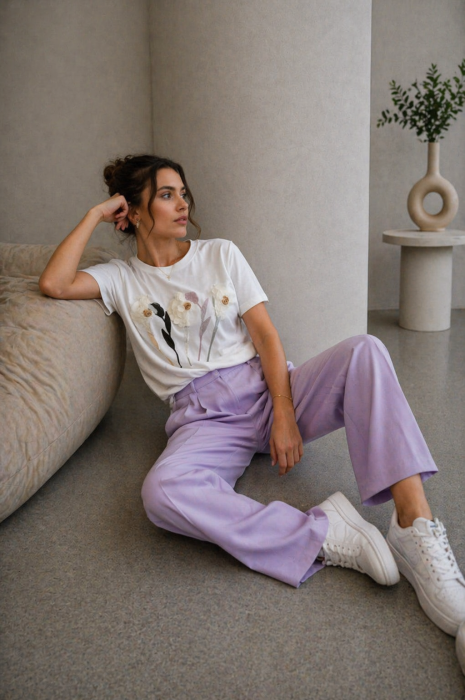 Tricou dama alb cu imprimeu 3D lalea mov [3]