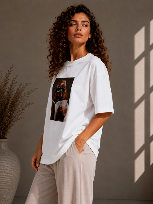 Tricou dama alb cu imprimeu catel cu ochelari de soare [3]