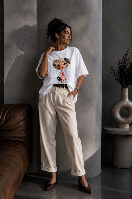 Tricou dama alb din bumbac cu imprimeu fetita cu pietricele pe gene [2]