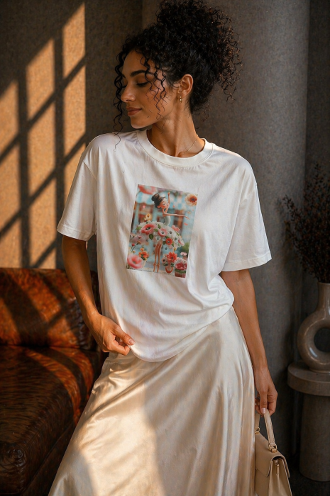 Tricou dama alb din bumbac cu imprimeu fetita cu rochie din flori [3]