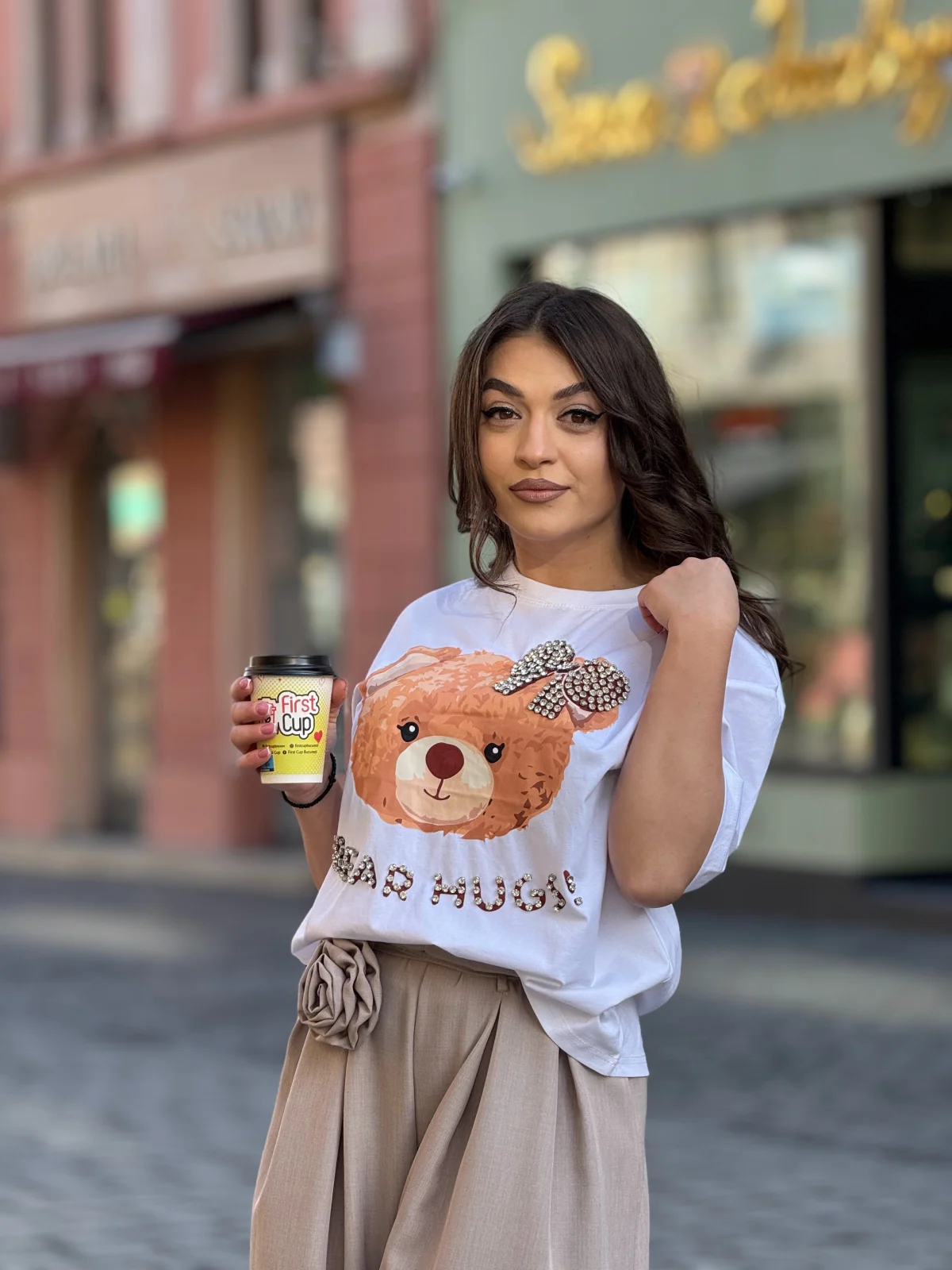 Tricou dama alb din bumbac cu ursulet cu fundita [2]