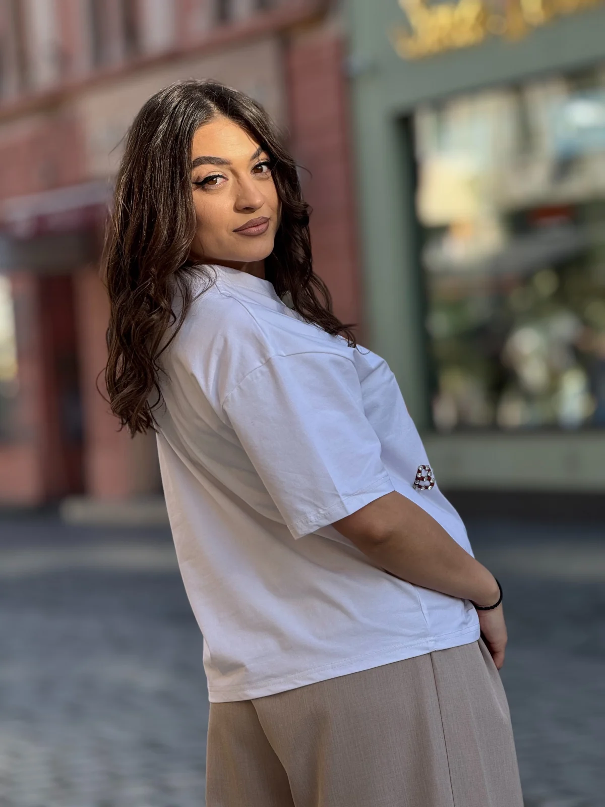 Tricou dama alb din bumbac cu ursulet cu fundita [4]