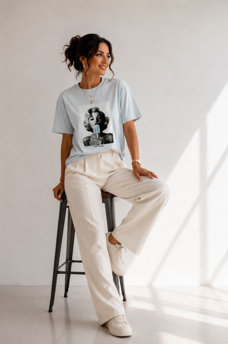 Tricou dama albastru deschis cu imprimeu fata cu inghetata albastra [2]