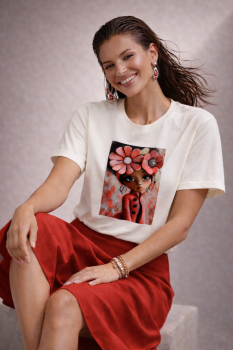 Tricou dama ivory din bumbac cu imprimeu fata cu cercei [5]