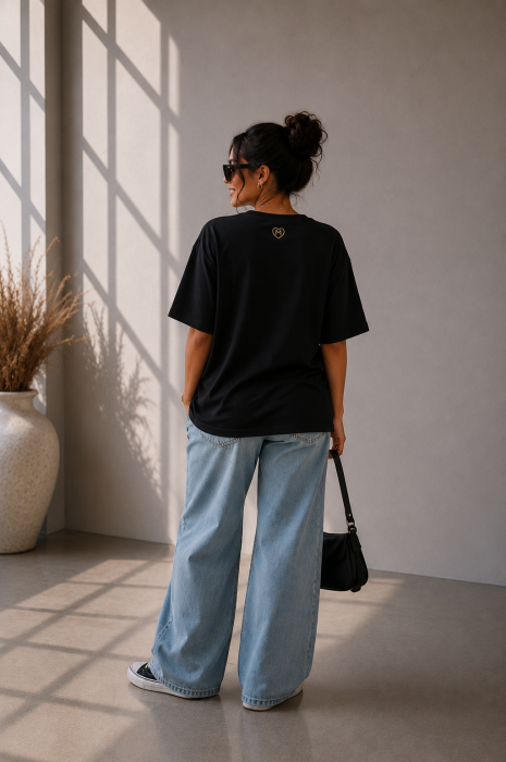 Tricou dama negru cu imprimeu fetita cu coc si ochelari albastrii [4]