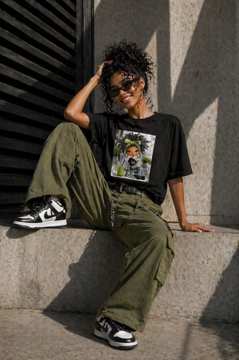 Tricou dama negru din bumbac cu imprimeu fetita cu milkshake [4]