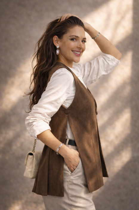 Vesta dama maro cu inchidere laterala prin nasturi [2]