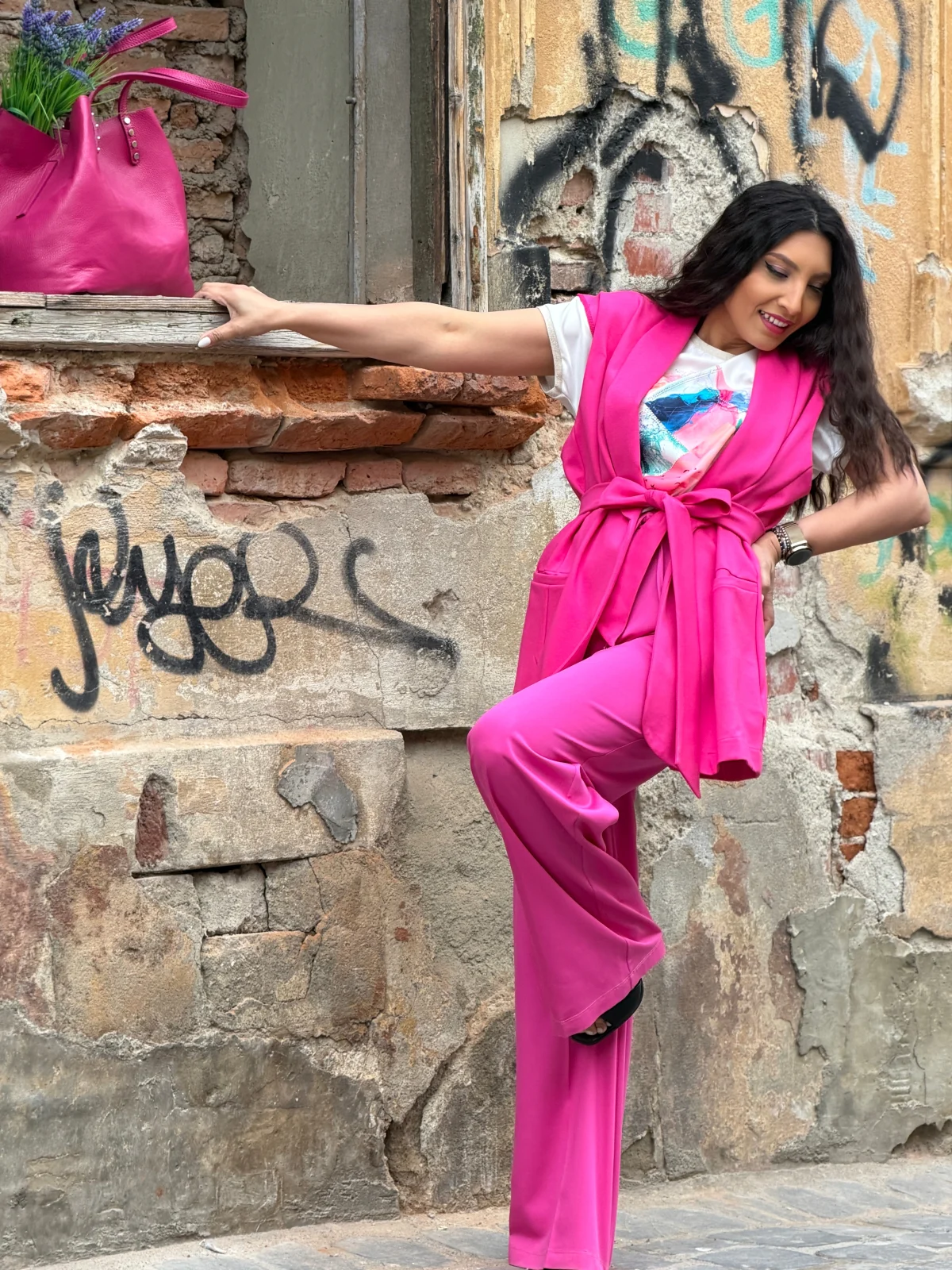 Vesta dama roz cu cordon in talie [3]