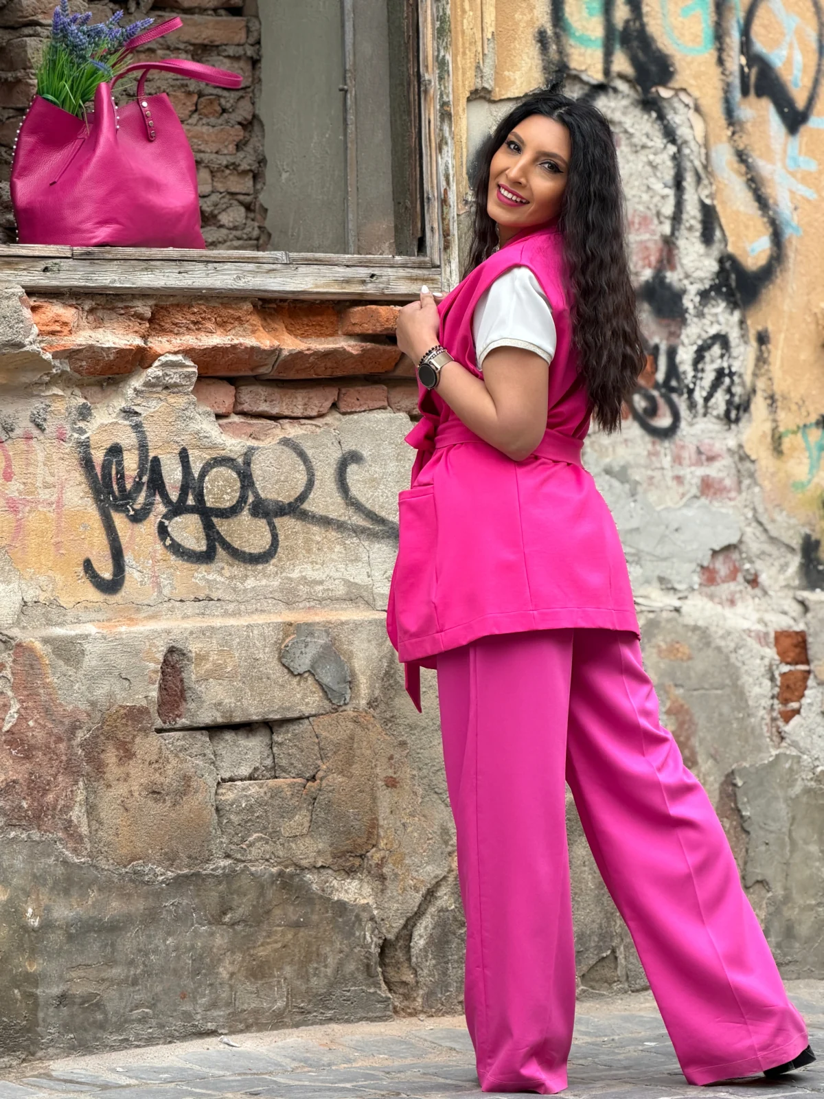 Vesta dama roz cu cordon in talie [2]