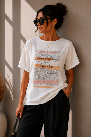 Noutati - Bluza alba cu maneca scurta cu imprimeu scris si detalii portocalii