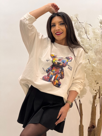 Promotii actuale - Bluza alba din bumbac asimetrica cu impimeu ursulet