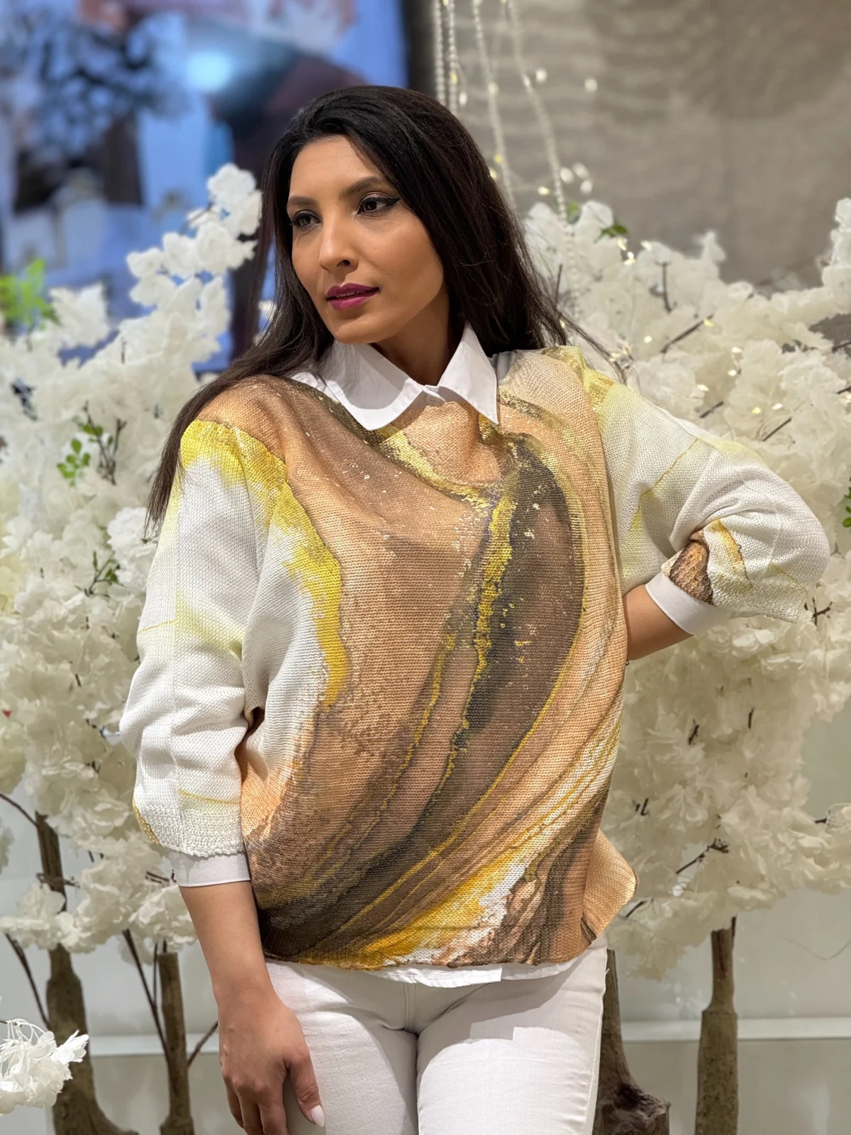 Colectia NOUA - Bluza dama cu imprimeu mozaic bej