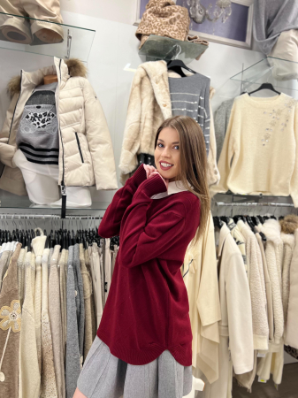 Bluza dama bordo cu aplicatie de guler [3]