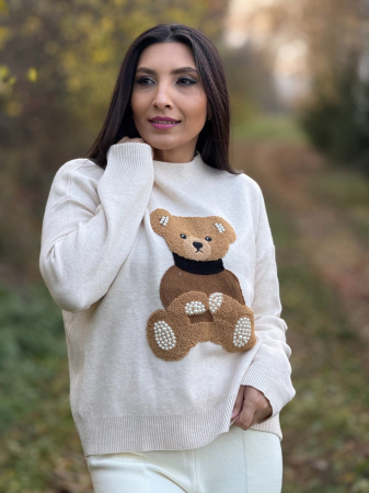 Imbracaminte dama - Haine cu suflet - Bluza dama crem cu ursulet si perlute
