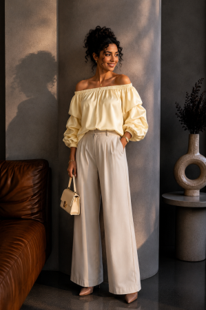 Noutati - Bluza dama galben pal din satin cu maneci bufante