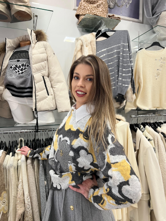 Bluza dama gri cu model flori [2]