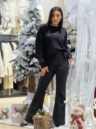 Bluza dama neagra cu dantela la maneci si aplicatii pentricele [3]