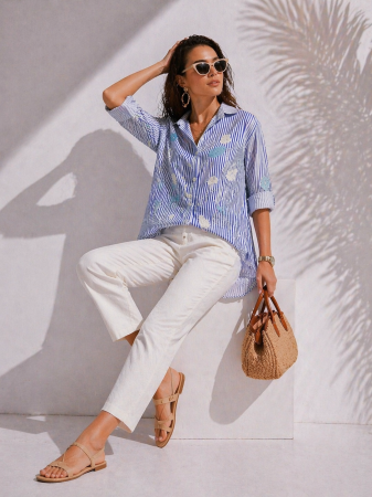 Camasi - Camasa dama albastra din bumbac cu flori brodate si pietricele