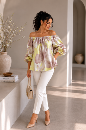 Imbracaminte dama - Haine cu suflet - Bluza dama galbena cu imprimeu floral crem si maneci bufante