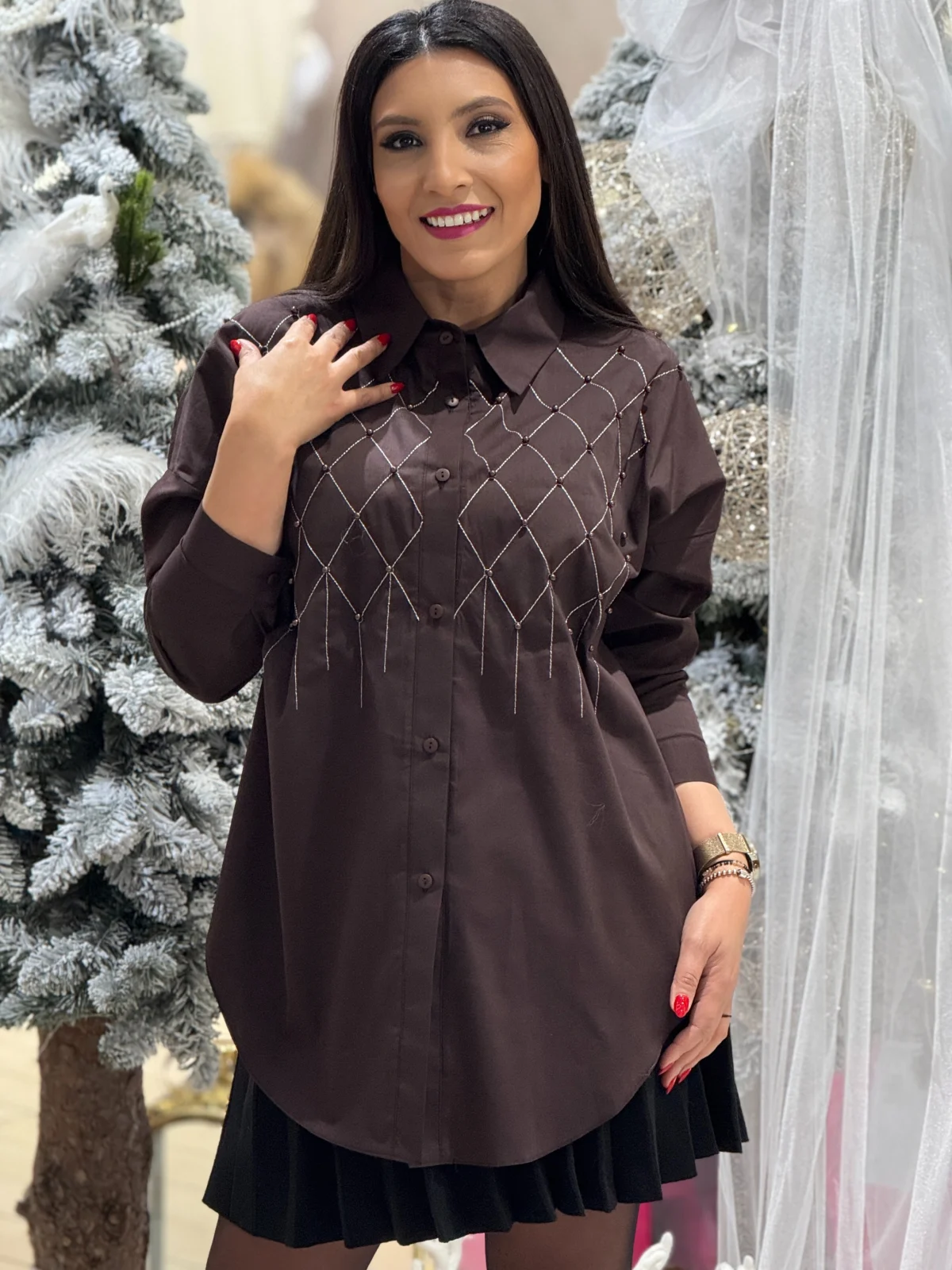 Colectia NOUA - Camasa dama maro din bumbac cu broderie si perlute