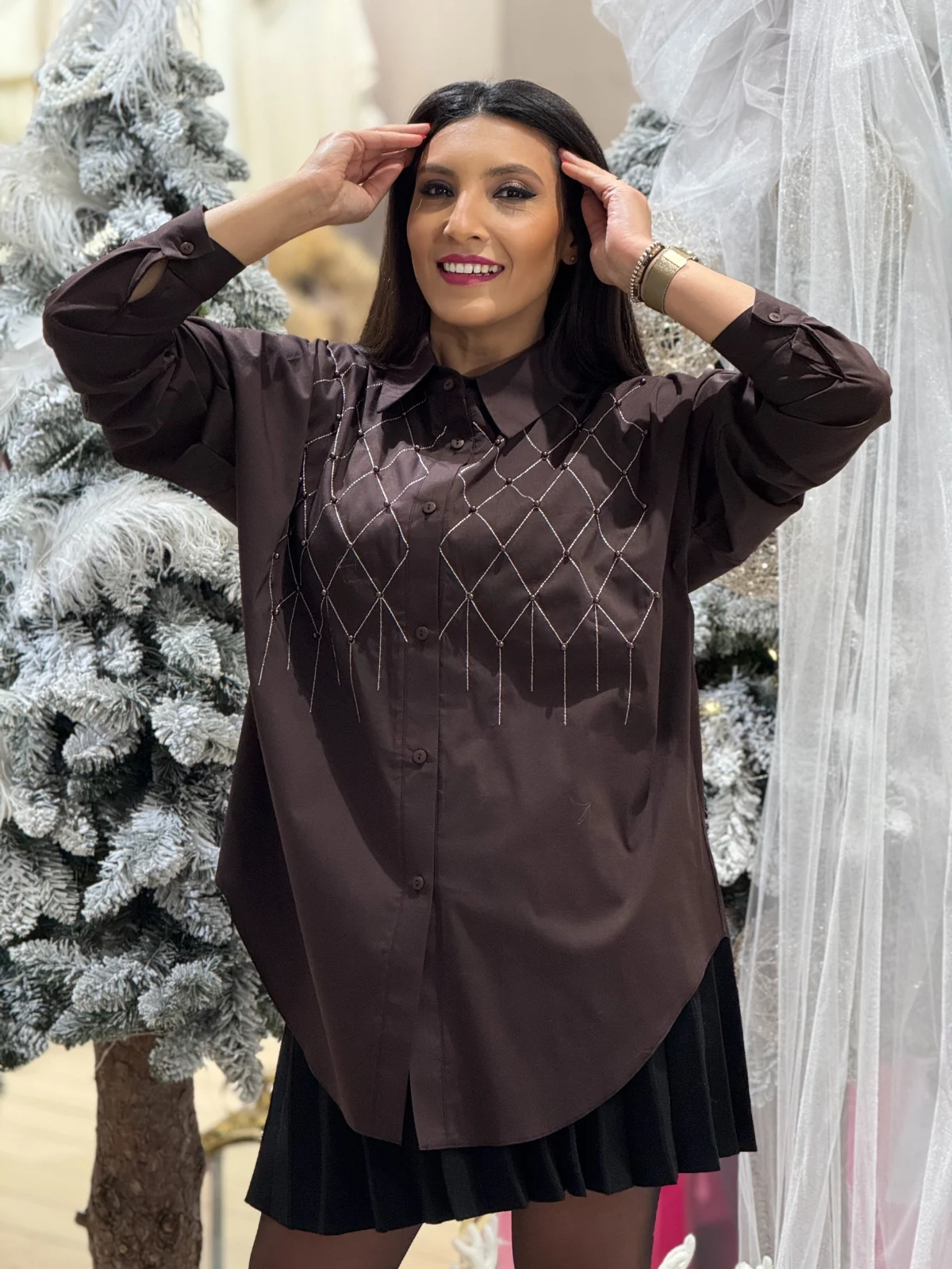 Camasa dama maro din bumbac cu broderie si perlute [2]