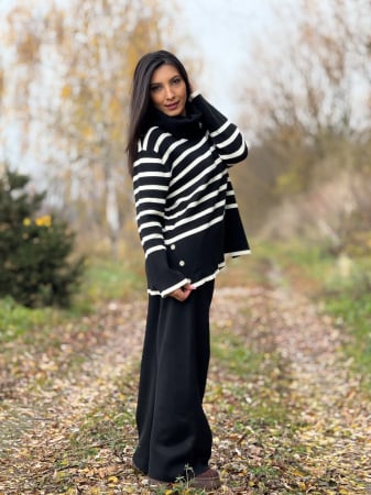 Compleu dama negru tricotat cu gat inalt si dungi orizontale pe bluza [2]
