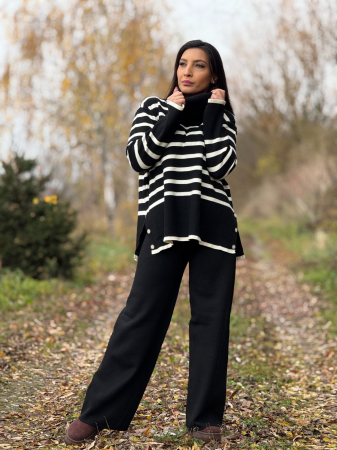 Compleu dama negru tricotat cu gat inalt si dungi orizontale pe bluza [4]