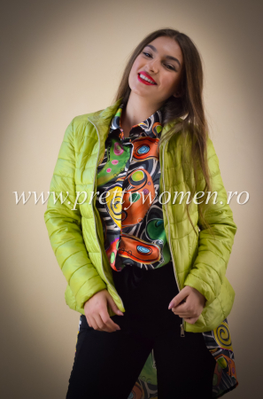 Promotii actuale - Geaca verde fistic cu dungi si patrate