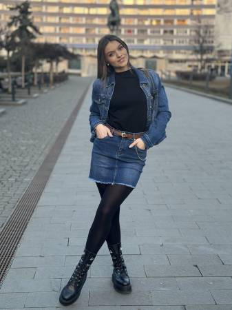 Promotii actuale - Fusta albastra de blugi cu curea maro