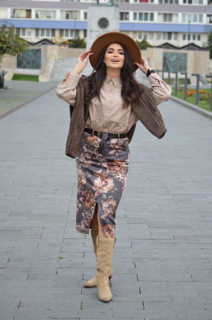 Fusta cu print floral si curea in talie [3]