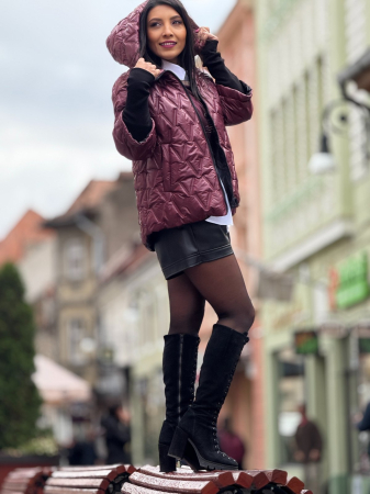 Geaca dama bordo cu gluga cu manseta [3]