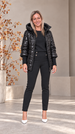 Colectia NOUA - Geaca dama scurta neagra cu mansete tricotate