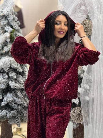 Imbracaminte dama - Haine cu suflet - Jacheta dama bordo cu gluga si fermoar