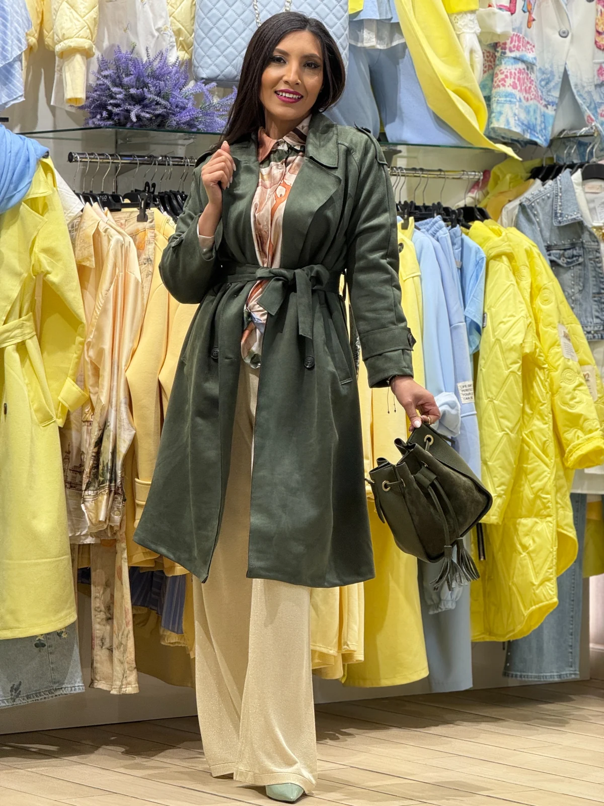 Geci si jachete - Jacheta dama eleganta kaki din piele intoarsa