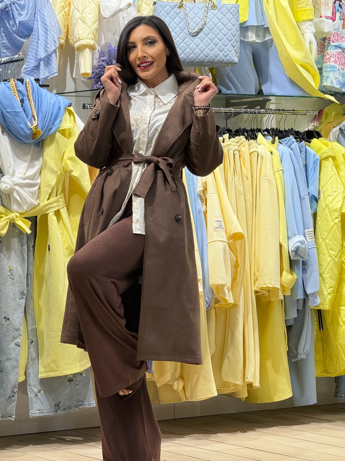 Geci si jachete - Jacheta dama eleganta maro din piele intoarsa