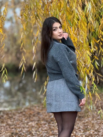 Jacheta dama gri cu paiete transparente [3]