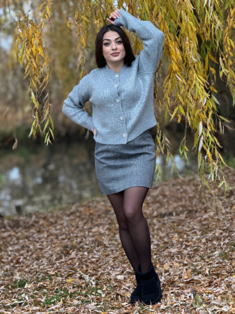 Jacheta dama gri deschis cu paiete transparente [1]